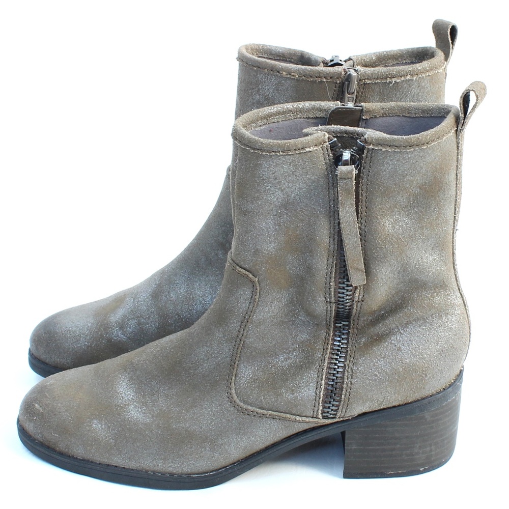 Clarks Nevella Devon Taupe Boots Sz 9.5 New